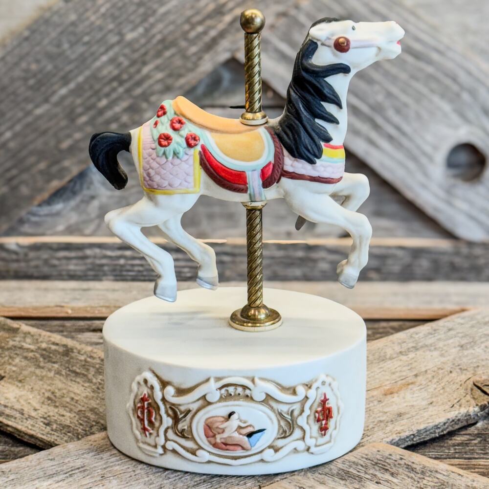 Willits Americana Collection Carousel Horse, Ltd Edition #1038/9500-No Music Box